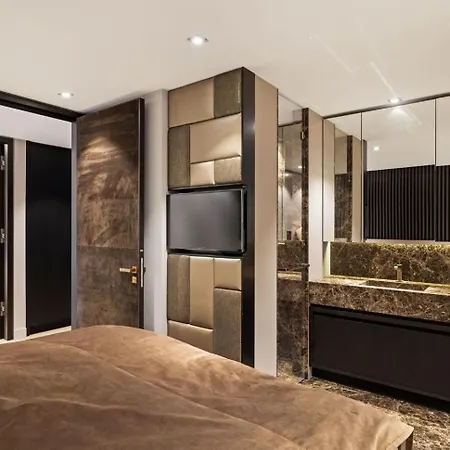 Stylish In The Heart Of The