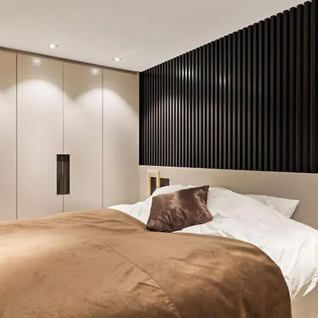Stylish In The Heart Of The Amsterdam